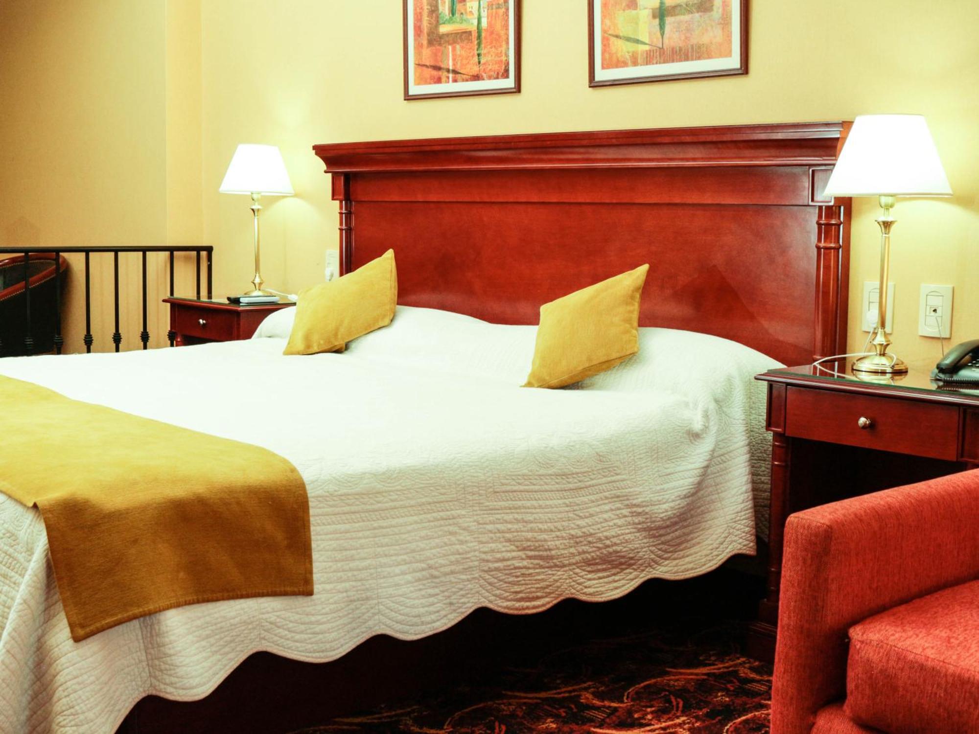 Condado Hotel Casino Santo Tome Екстериор снимка