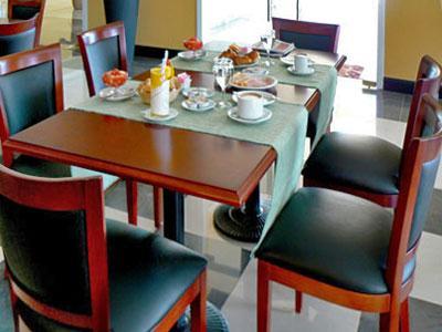 Condado Hotel Casino Santo Tome Екстериор снимка